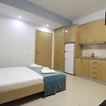 Πανσιόν Amaro Εξαμίλιο