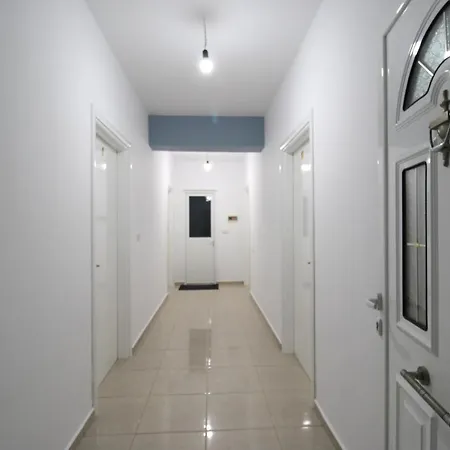 Amaro Guest house Ksamil